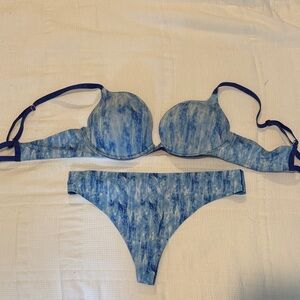 Savage X Fenty Blue Tie-Dye Bra Set